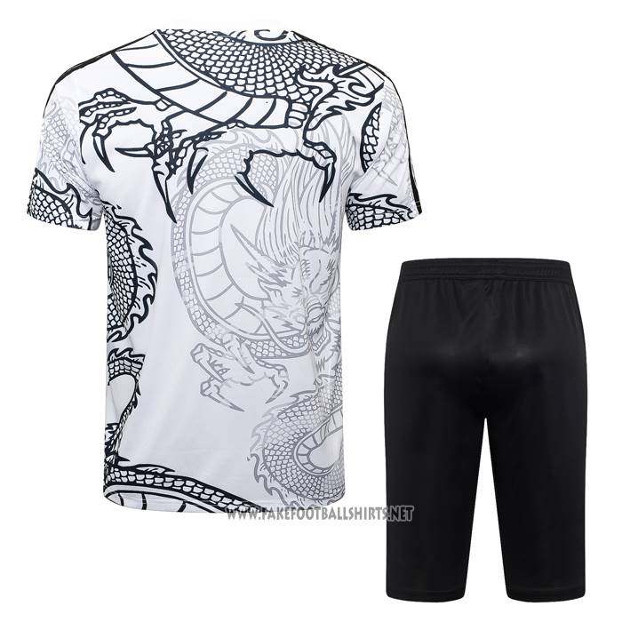 Tracksuit
 Real Madrid Dragon Short Sleeve
 2024-2025 White
 - Shorts
